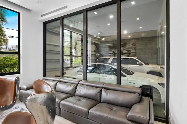 $12,495,000 | 2437 Delmar Place, Fort Lauderdale, FL 33301