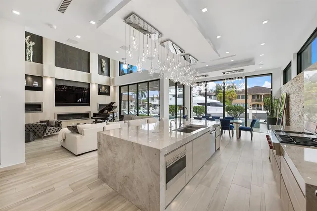 $12,495,000 | 2437 Delmar Place, Fort Lauderdale, FL 33301