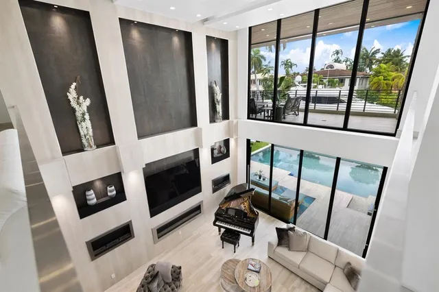 $12,495,000 | 2437 Delmar Place, Fort Lauderdale, FL 33301