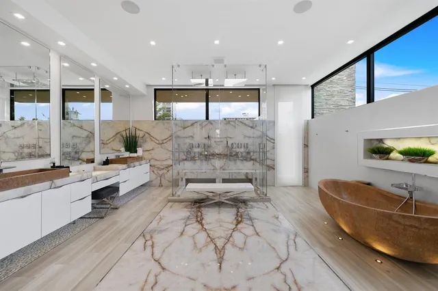 $12,495,000 | 2437 Delmar Place, Fort Lauderdale, FL 33301