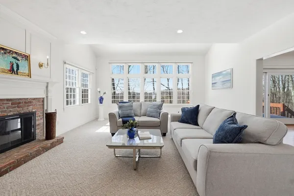 $1,230,000 | 38 Keyes House Road, Shrewsbury, MA 01545