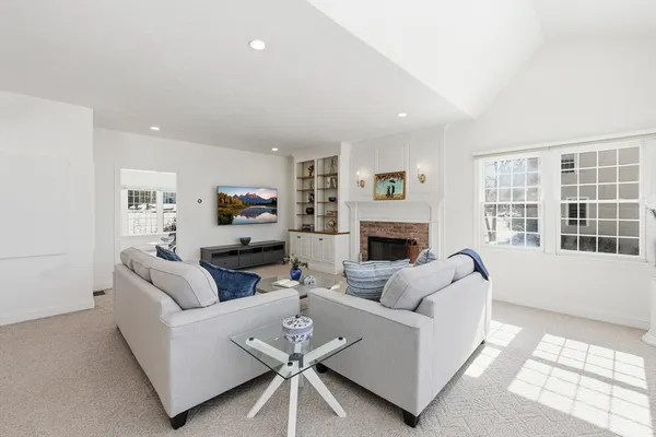 $1,230,000 | 38 Keyes House Road, Shrewsbury, MA 01545