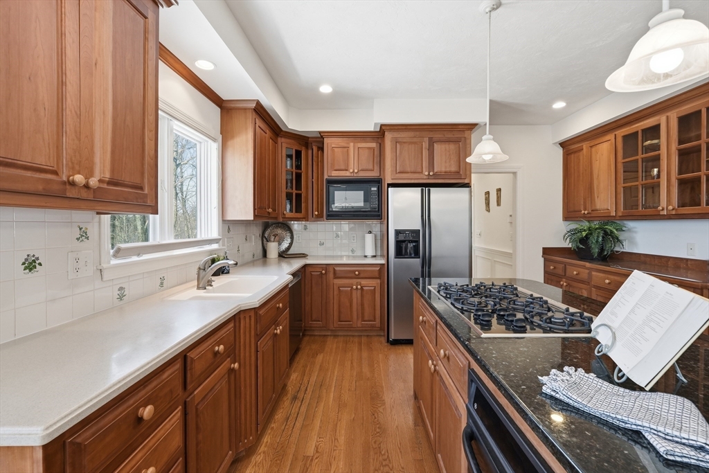 38 Keyes House Road Shrewsbury, MA 01545 - Photo 18 of 42