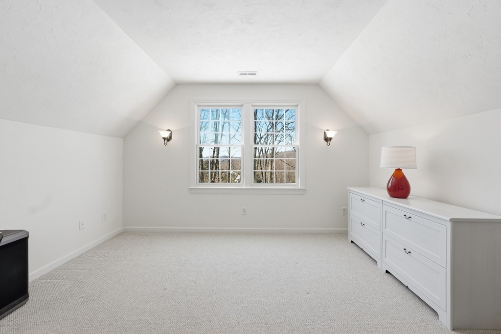 38 Keyes House Road Shrewsbury, MA 01545 - Photo 32 of 42