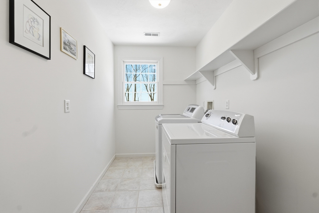 38 Keyes House Road Shrewsbury, MA 01545 - Photo 41 of 42