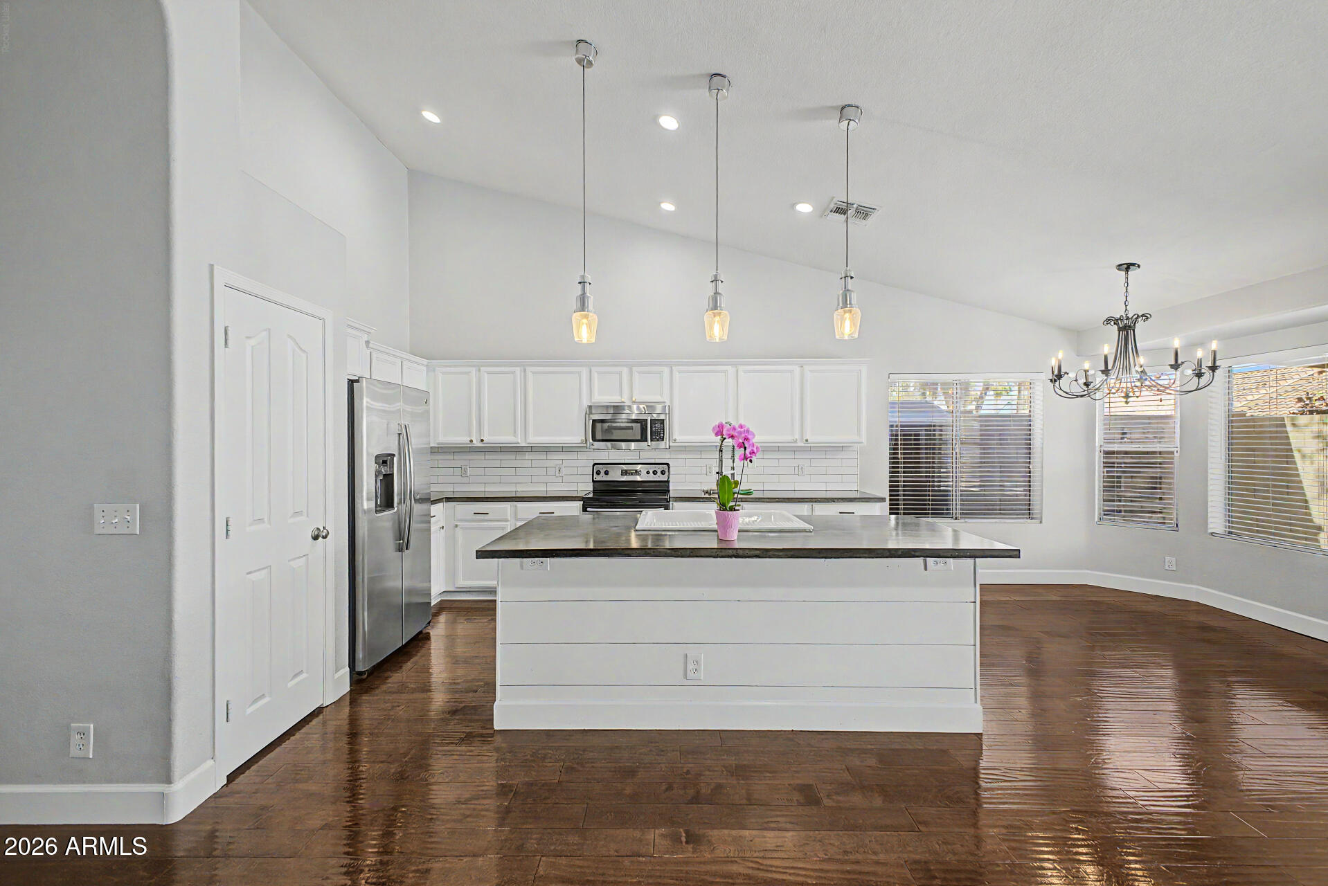 2347 East Ranch Road Gilbert, AZ 85296 - Photo 13 of 26