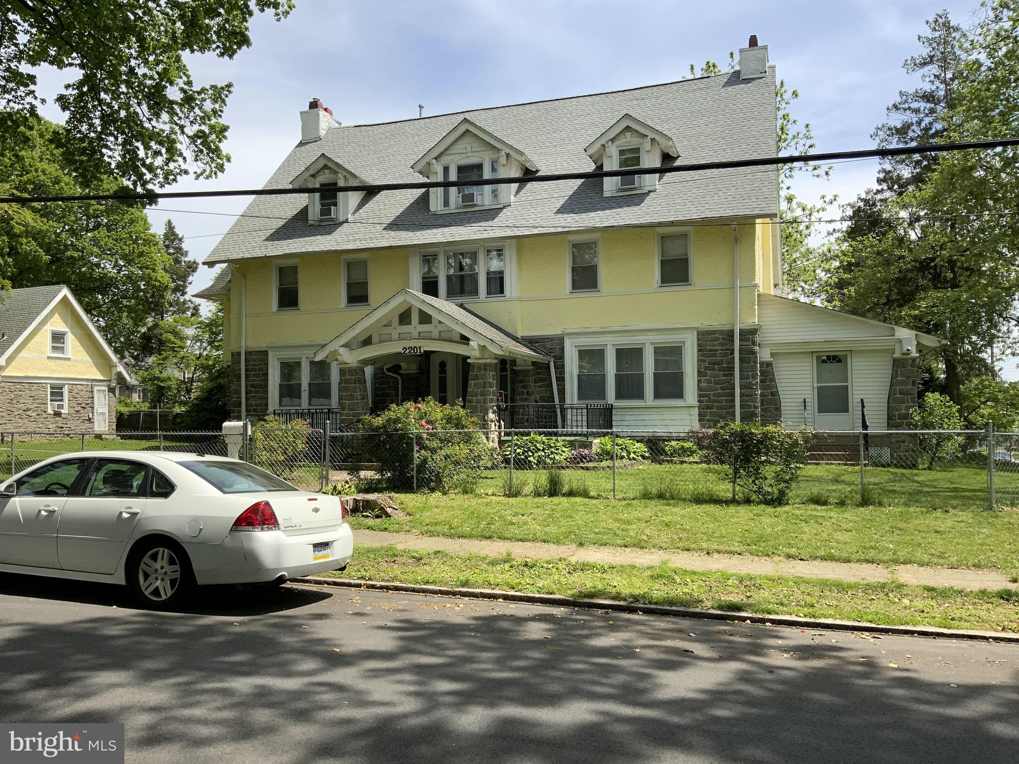 5241 Gainor Road Philadelphia, PA 19131 - Photo 3 of 35