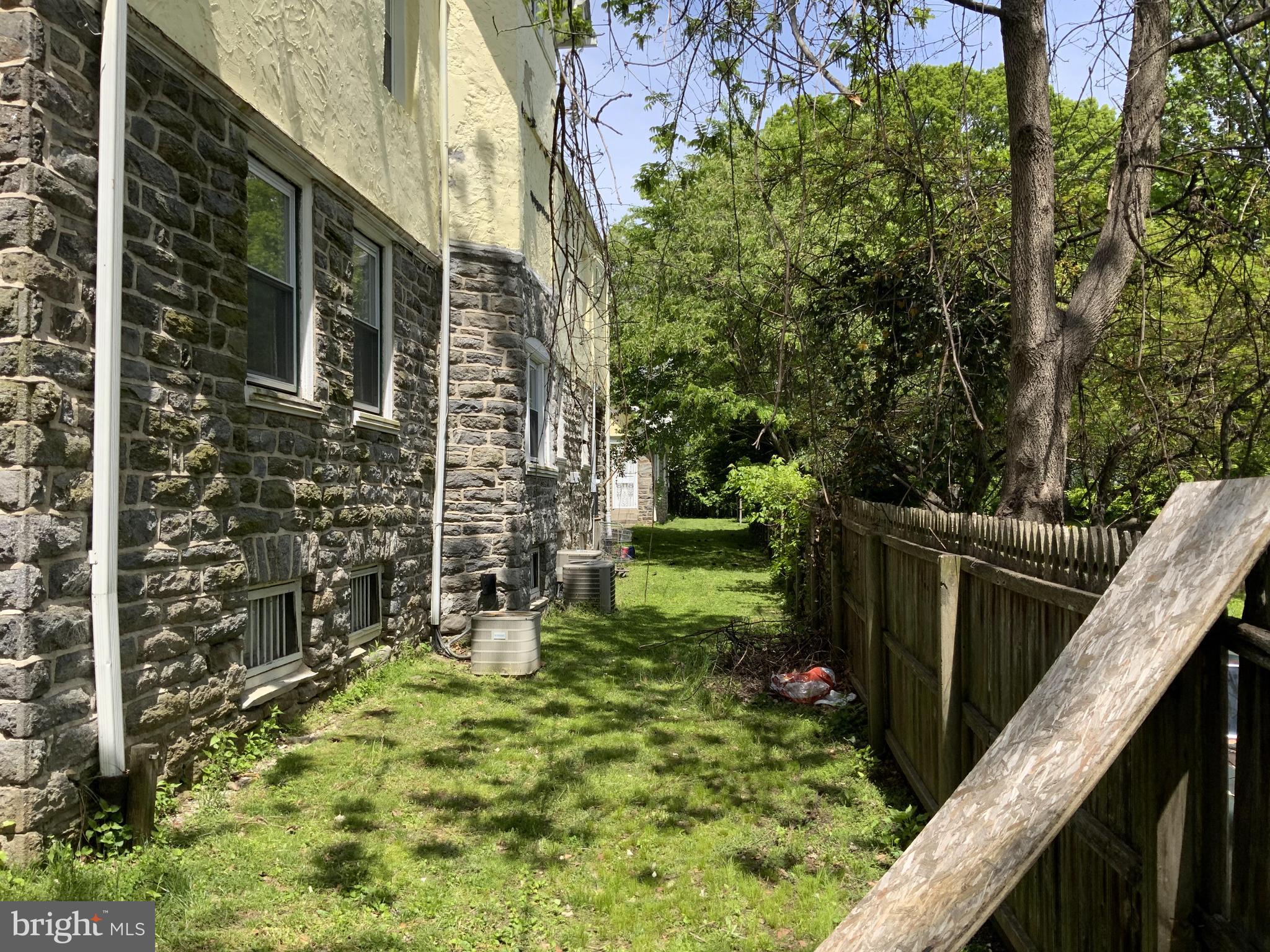 5241 Gainor Road Philadelphia, PA 19131 - Photo 29 of 35