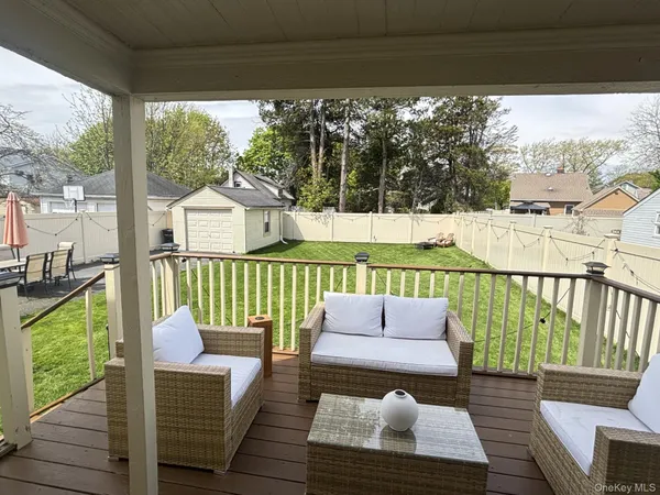 $5,000 | 43 Rolling Street, Lynbrook, NY 11563