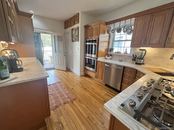 $5,000 | 43 Rolling Street, Lynbrook, NY 11563