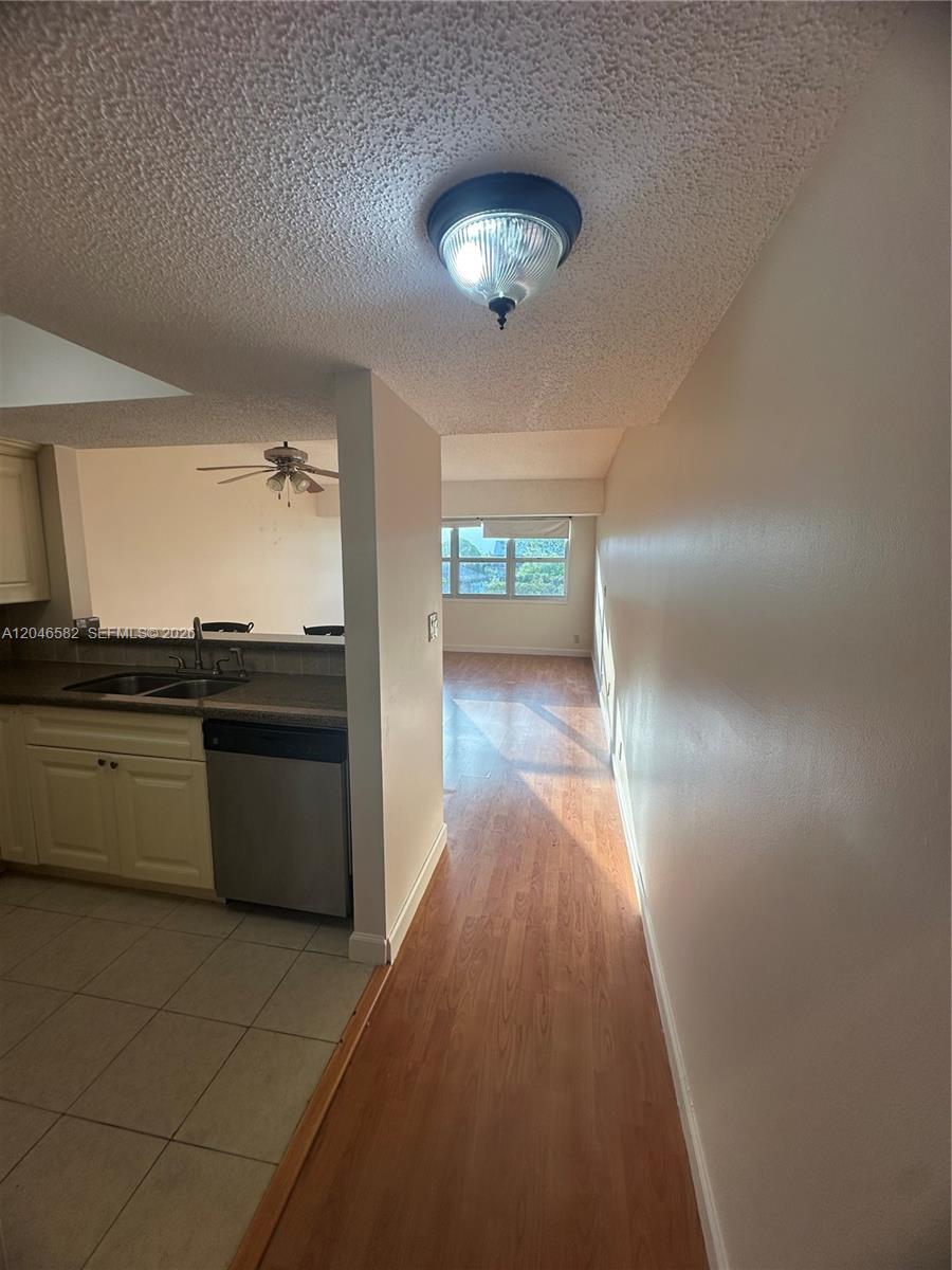 9500 Southwest 3rd Street, Unit 254 Boca Raton, FL 33428 - Photo 8 of 24