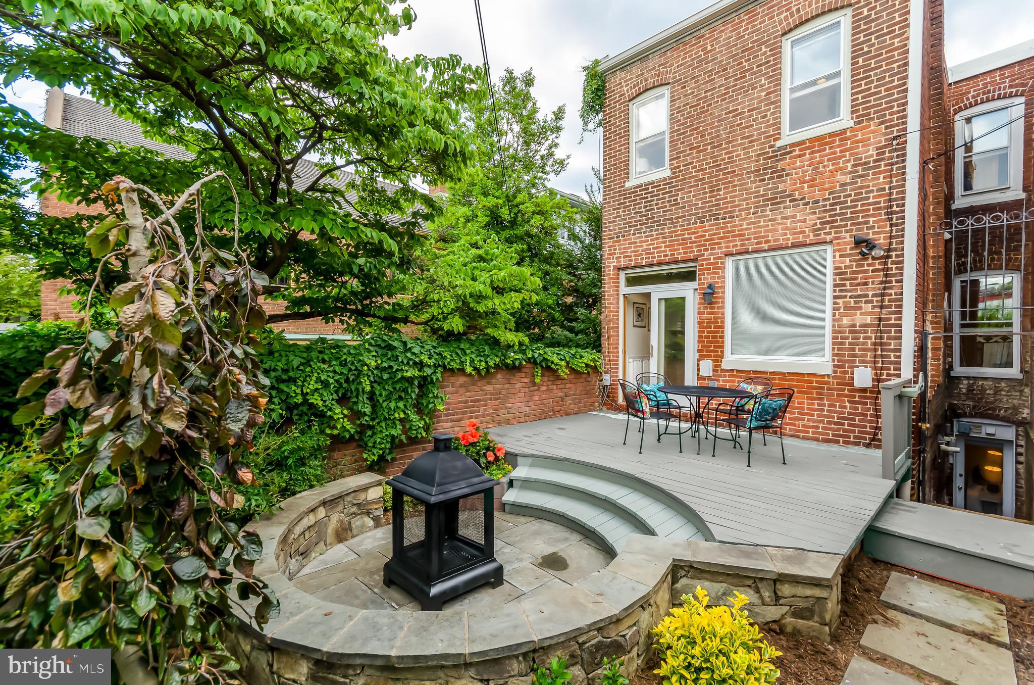 507 7th Street Southeast Washington, DC 20003 - Photo 14 of 34 Kitchen walks directly out to the deck.