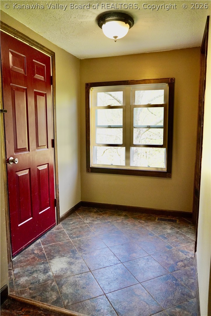 198 Ritz Mountain Road Elkview, WV 25071 - Photo 9 of 23 Front door entry way