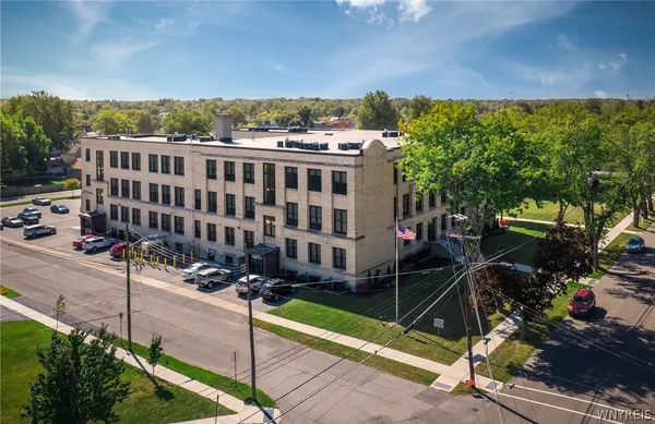 $1,425 | 591 Terrace Boulevard, Unit G9, Lancaster, NY 14043