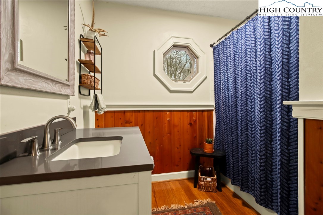 423 Little Creekside Road Banner Elk, NC 28604 - Photo 31 of 49 Gallery Image 31