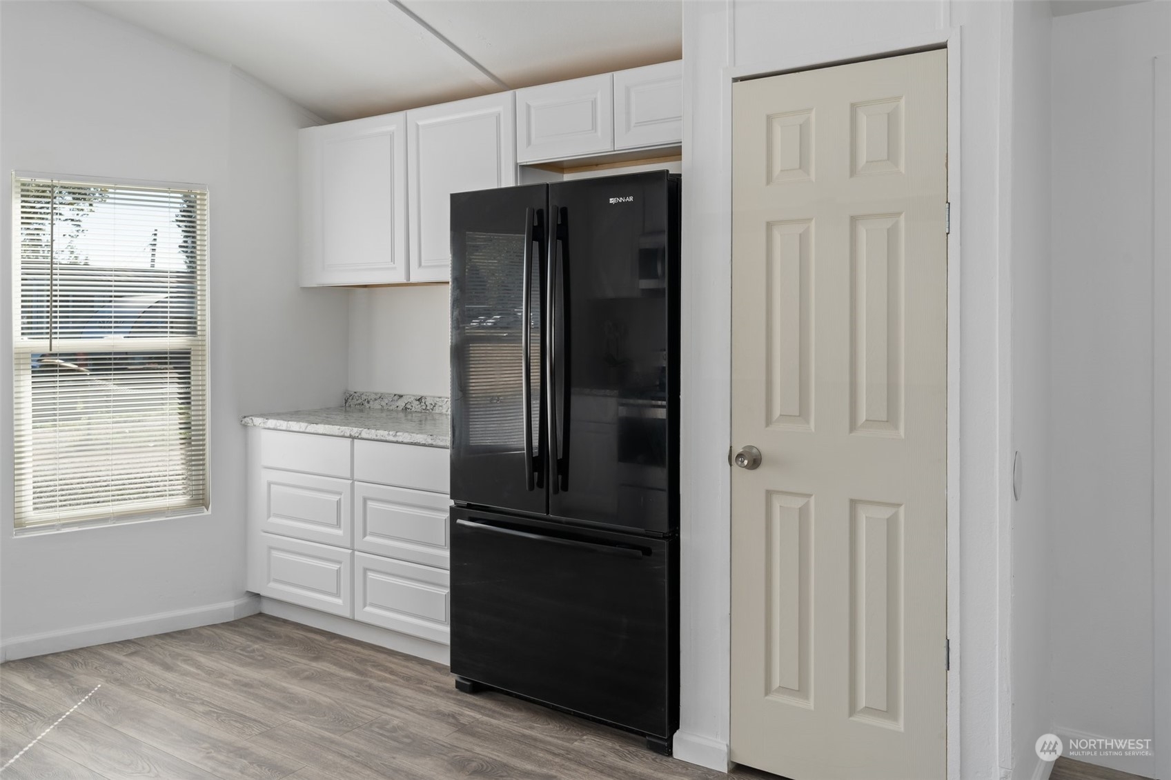262 Mossyrock Road West, Unit 7 Mossyrock, WA 98564 - Photo 5 of 22 Gallery Image 5