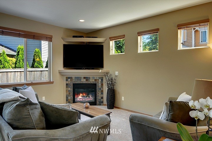 4629 146th Place Southeast Bothell, WA 98012 - Photo 2 of 18