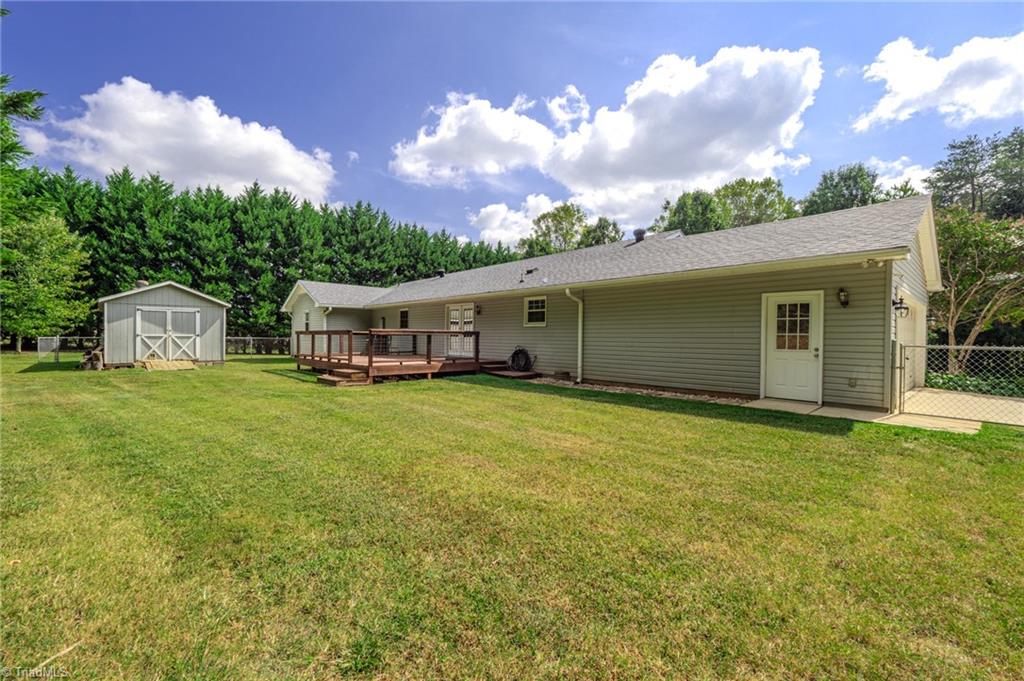 2525 Tobaccoville Road Rural Hall, NC 27045 - Photo 8 of 41