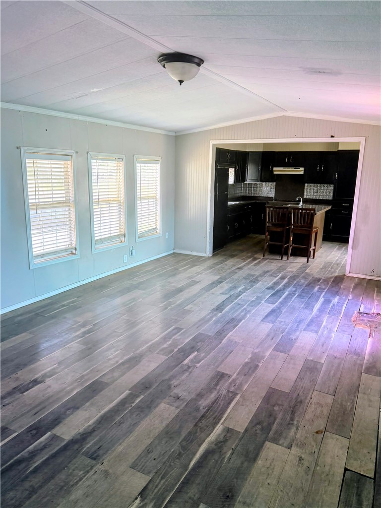 801 Southwest Ave A Andrews, TX 79714 - Photo 8 of 20