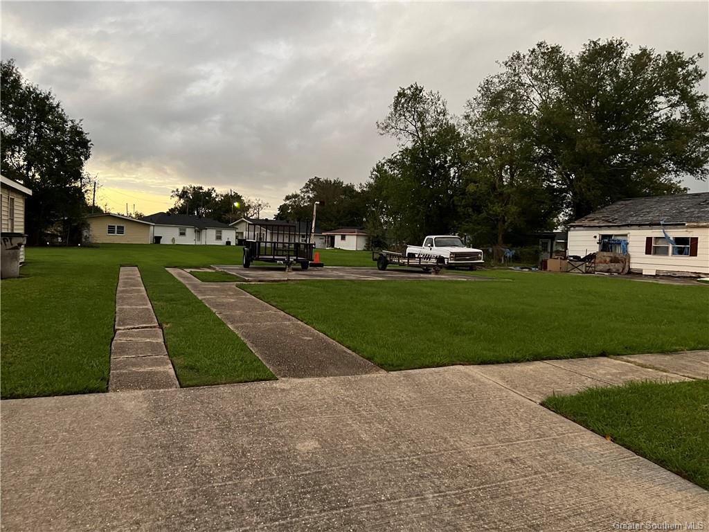 409 Gelpi Drive Lake Charles, LA 70615 - Photo 3 of 3