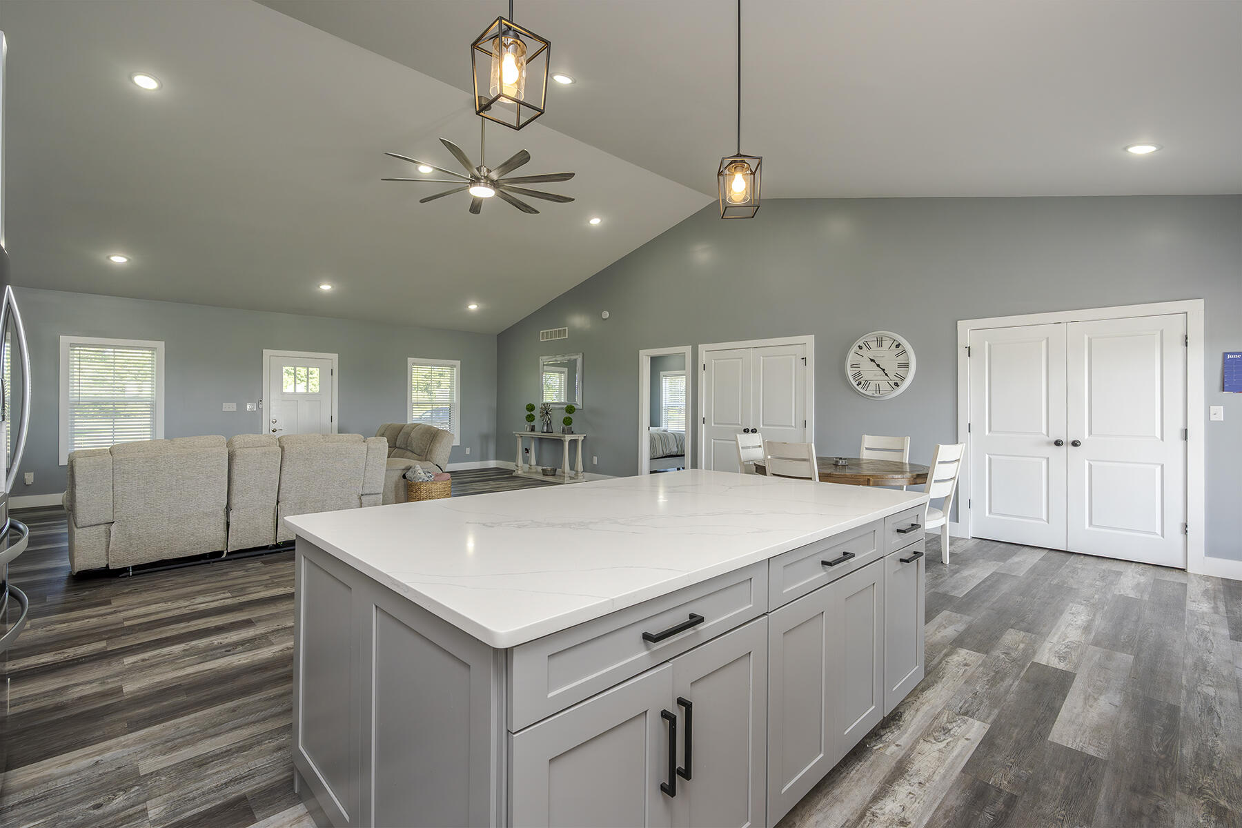 2562 High Bridge Road Lancaster, KY 40444 - Photo 14 of 43 2562high16