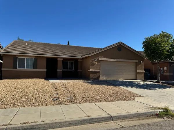 $425,000 | 6591 West Fairmont Avenue, Fresno, CA 93723