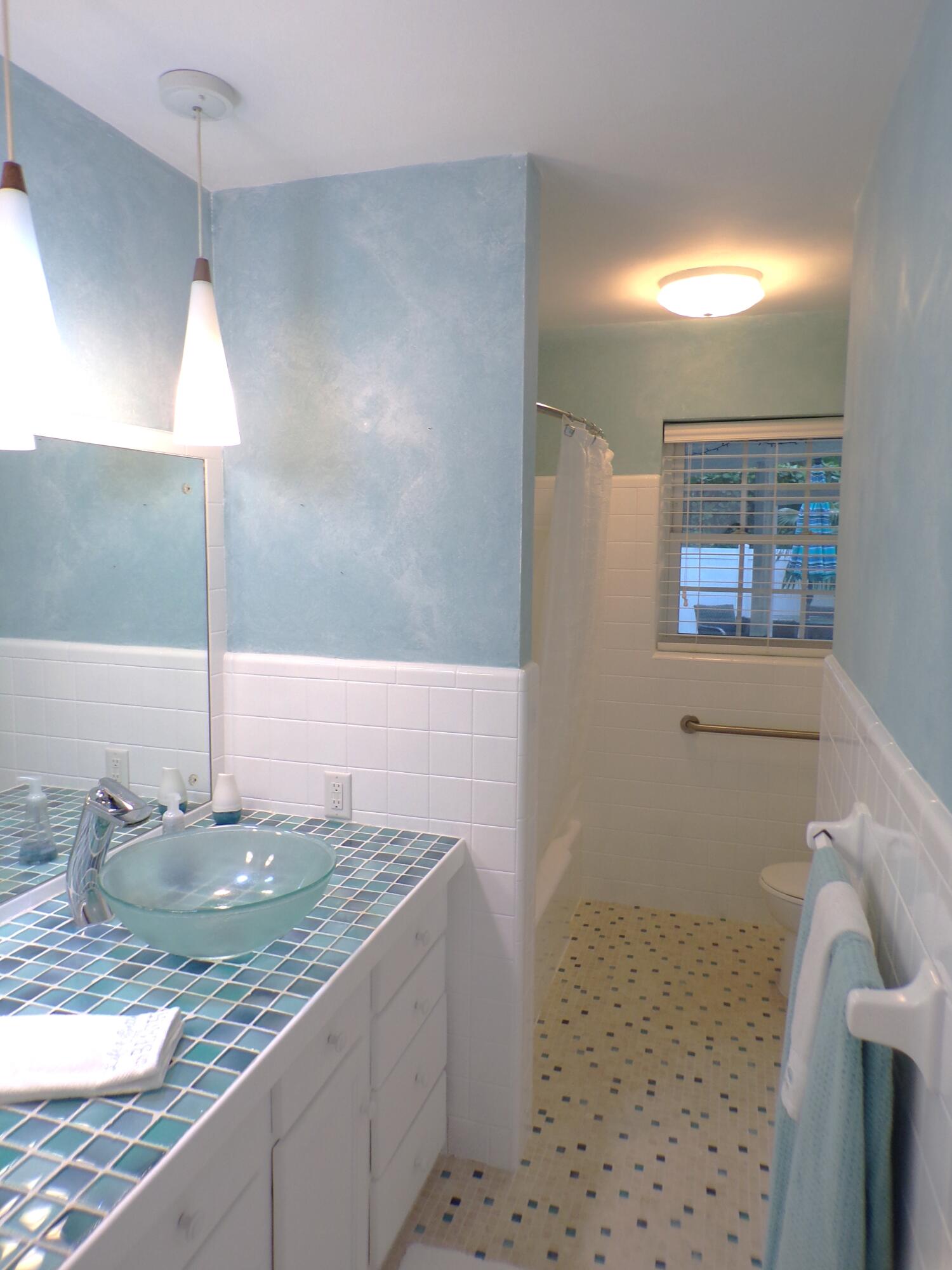 430 Neptune Road Juno Beach, FL 33408 - Photo 11 of 29 430 Neptune Road, Juno Beach (9)