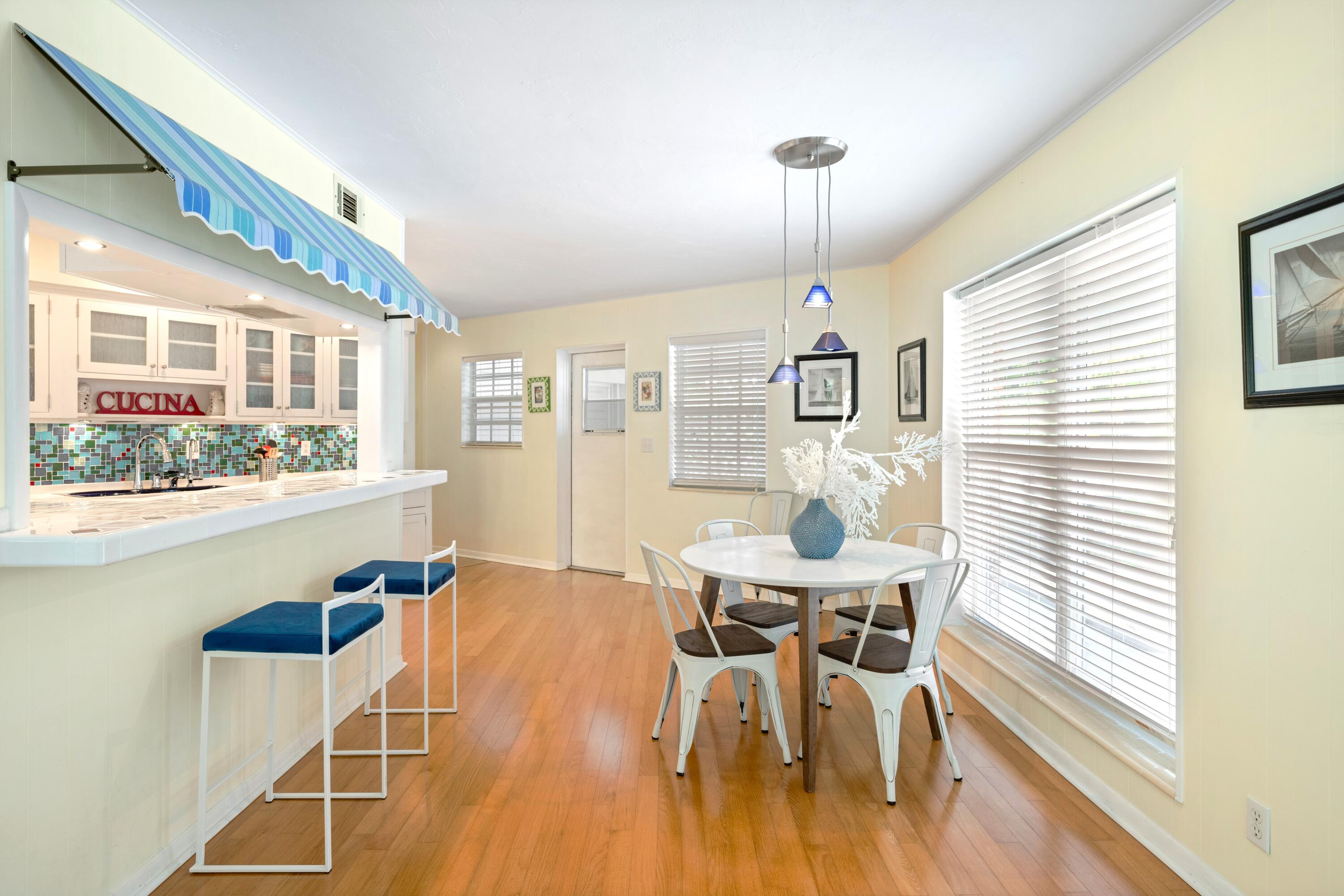 430 Neptune Road Juno Beach, FL 33408 - Photo 8 of 29 430 Neptune Road, Juno Beach (8)