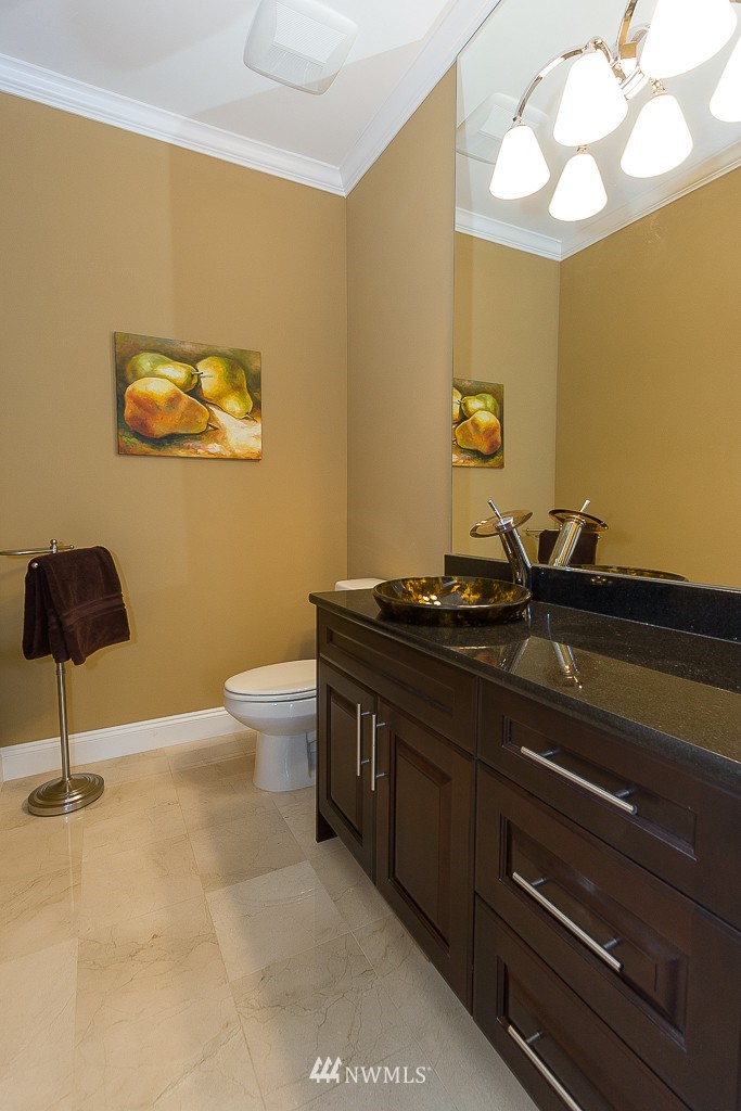 1004 North 28th Place Renton, WA 98056 - Photo 13 of 25