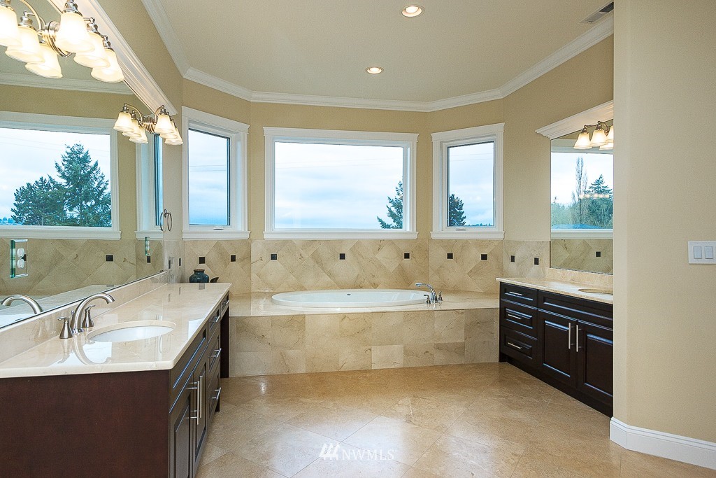 1004 North 28th Place Renton, WA 98056 - Photo 15 of 25
