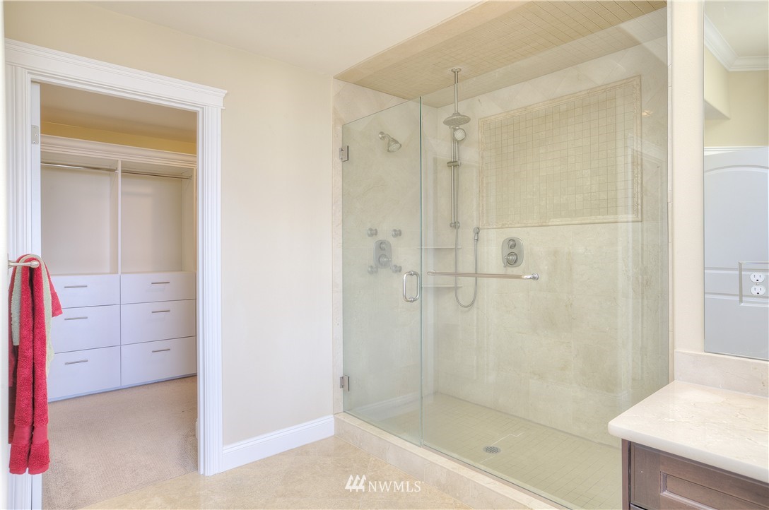1004 North 28th Place Renton, WA 98056 - Photo 16 of 25