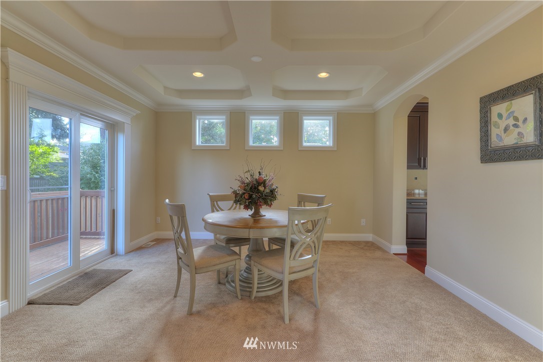 1004 North 28th Place Renton, WA 98056 - Photo 6 of 25