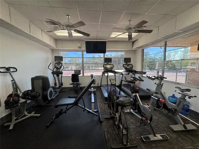 $299,900 | 4104 Catalina Drive, Bradenton, FL 34210