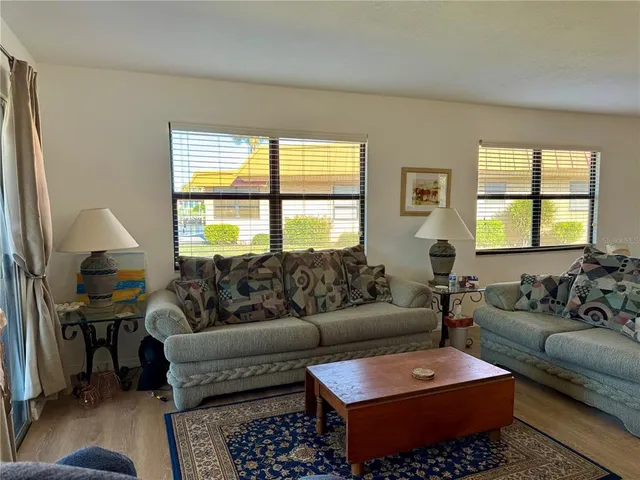 $299,900 | 4104 Catalina Drive, Bradenton, FL 34210