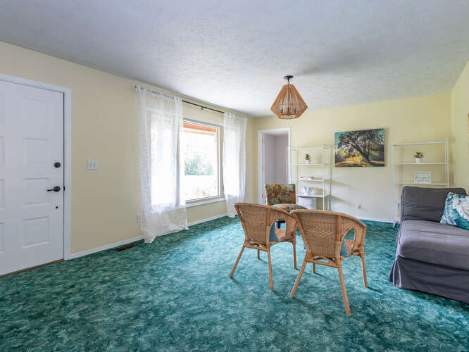 1035 North Logan Road Bloomington, IN 47404 - Photo 4 of 37