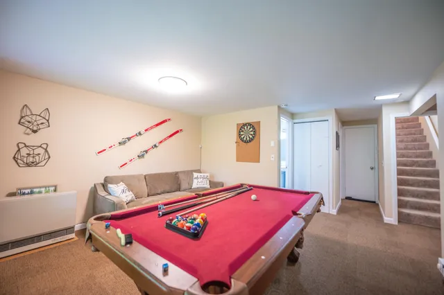 $497,500 | 28 Country Club Road, West Dover, VT 05356