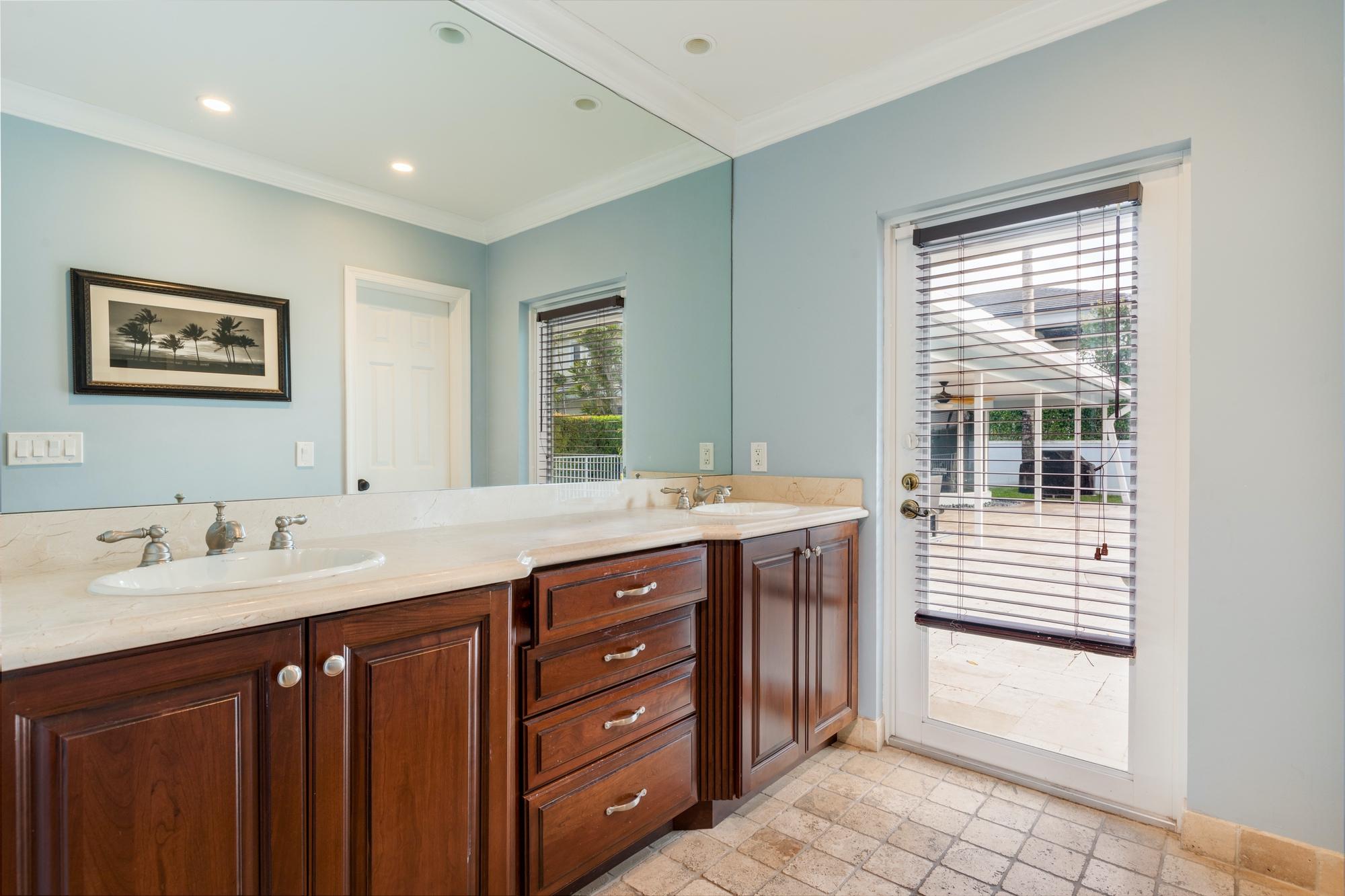 2299 Acorn Palm Road Boca Raton, FL 33432 - Photo 17 of 21 Master Bathroom 1