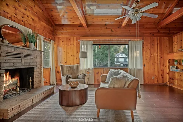 $474,900 | 720 Rocky Loop, Crestline, CA 92325