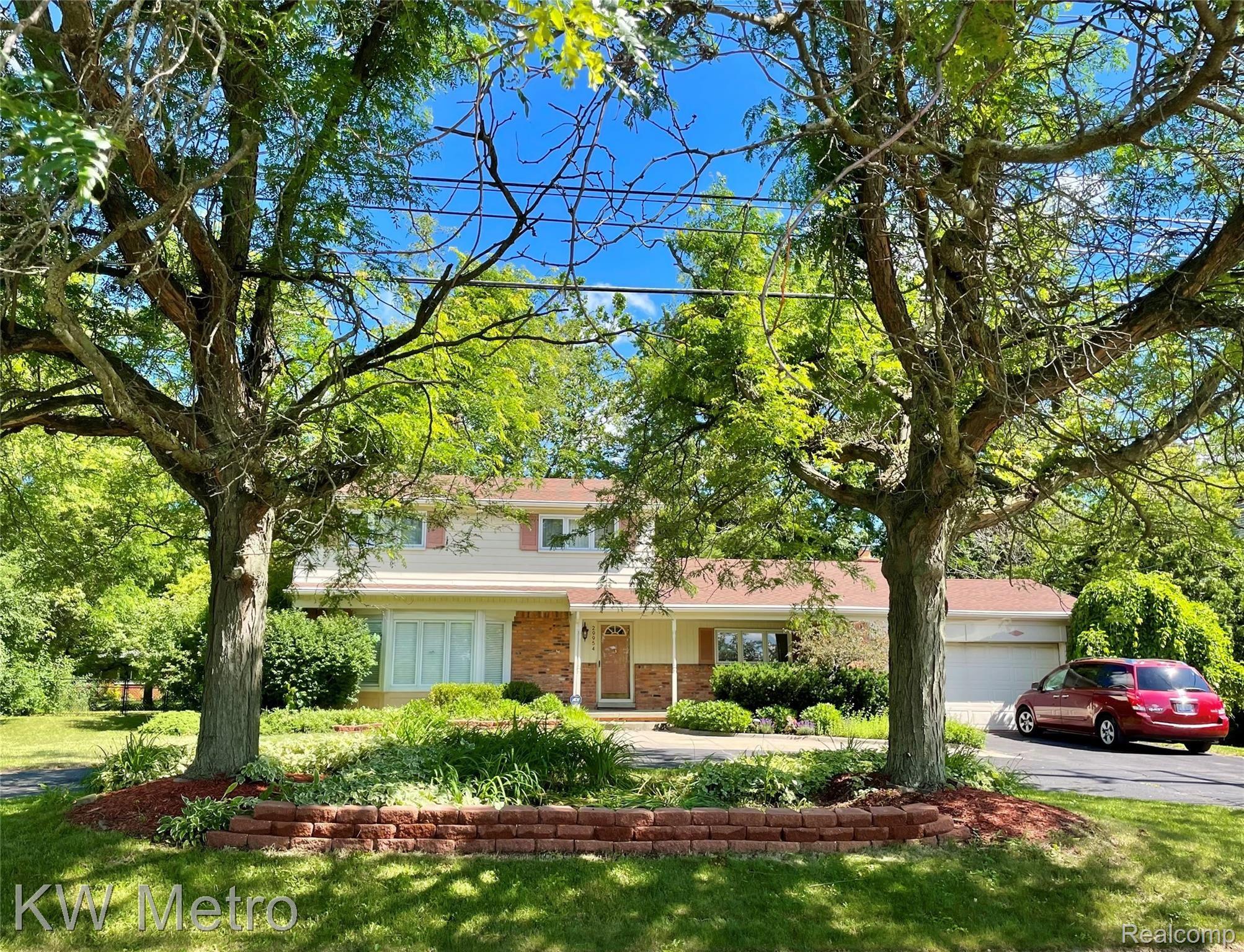 29954 West 11 Mile Road Farmington, MI 48336 - Photo 1 of 31 IMG_6557.jpg