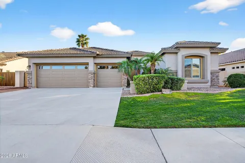 $850,000 | 4155 East Dubois Avenue, Gilbert, AZ 85298