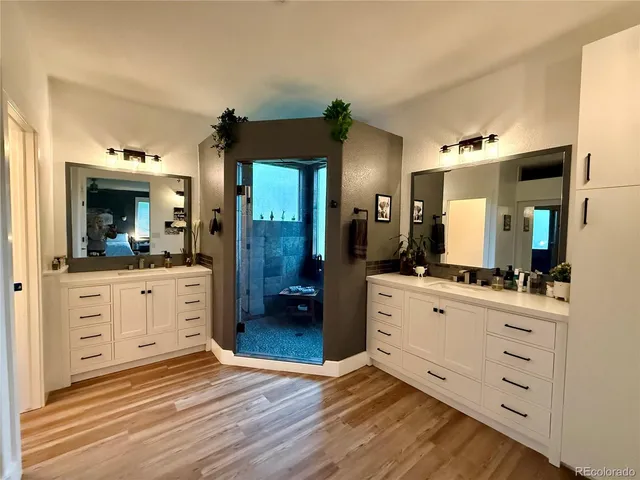 $825,000 | 653 Glenarbor Circle, Longmont, CO 80504