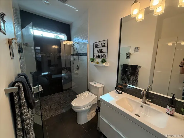 $825,000 | 653 Glenarbor Circle, Longmont, CO 80504