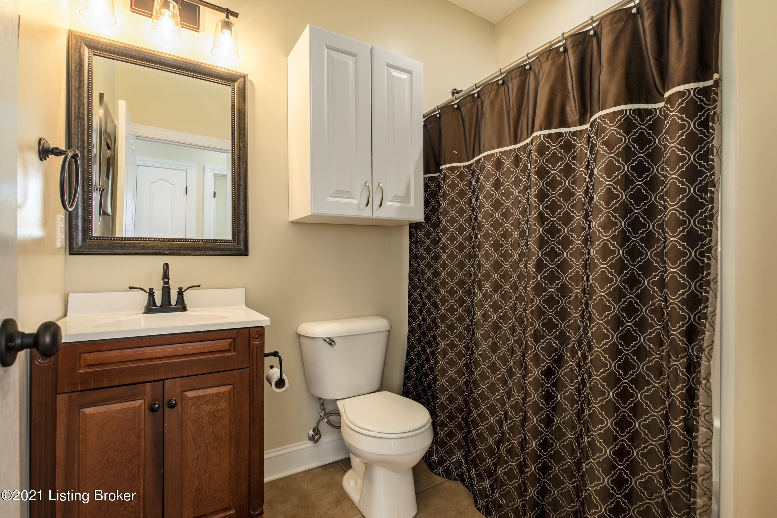 355 Sunny View Road Brandenburg, KY 40108 - Photo 29 of 76 with Shower/Tub Combo
