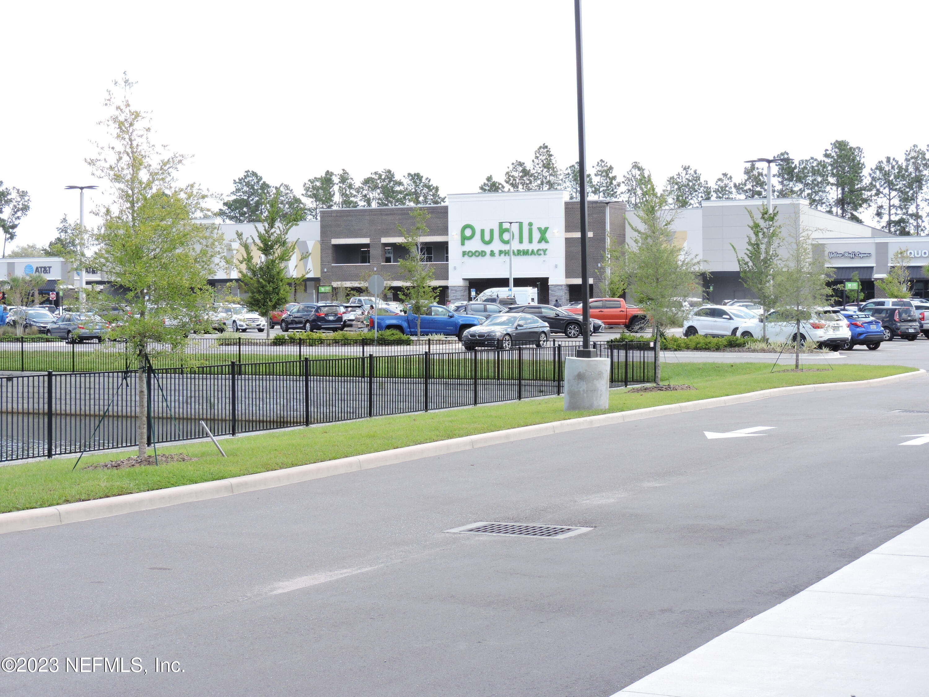 12520 Yellow Bluff Road Jacksonville, FL 32226 - Photo 7 of 29 Publix Across St (2)