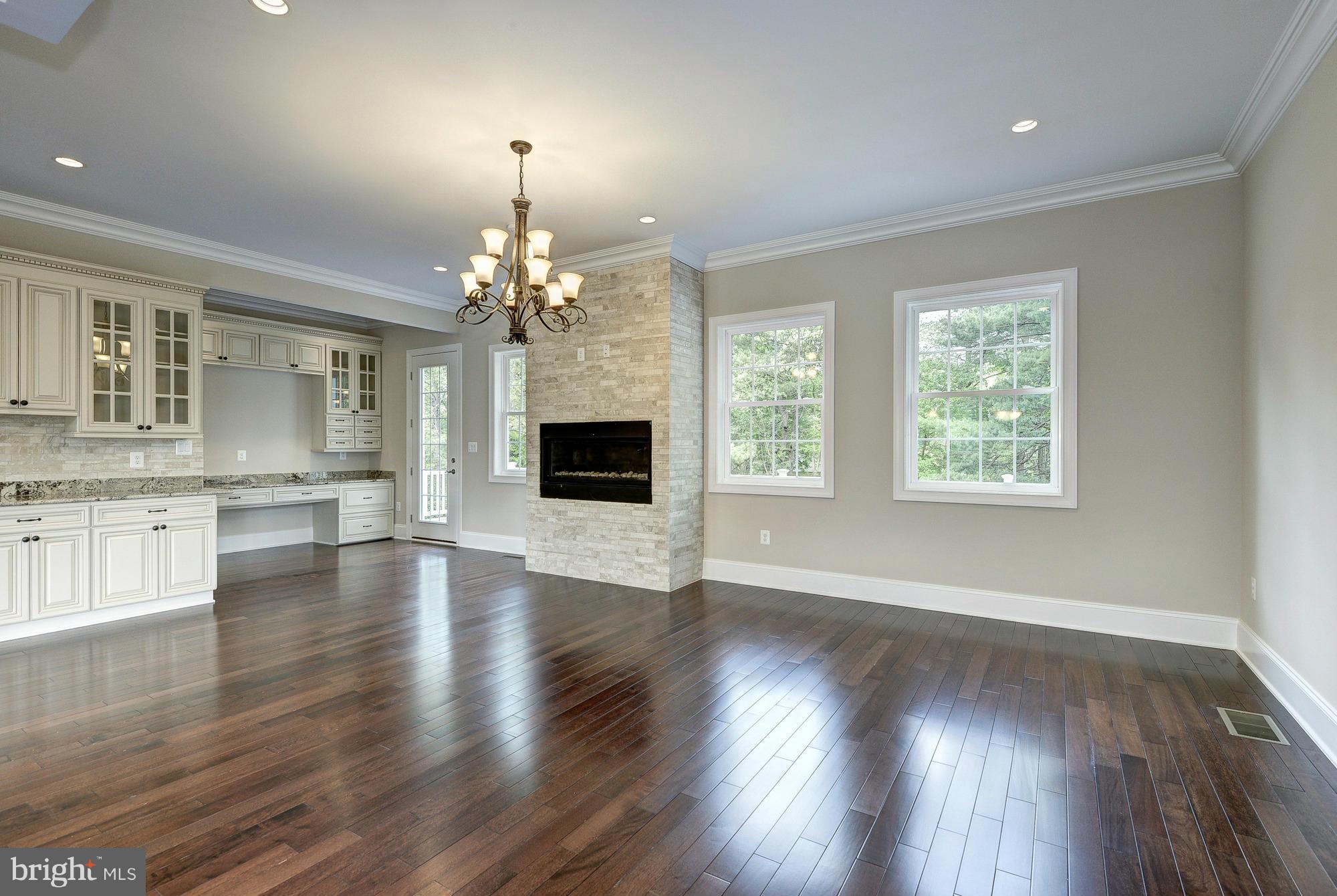 8965 Brook Road McLean, VA 22102 - Photo 8 of 30 Kitchen