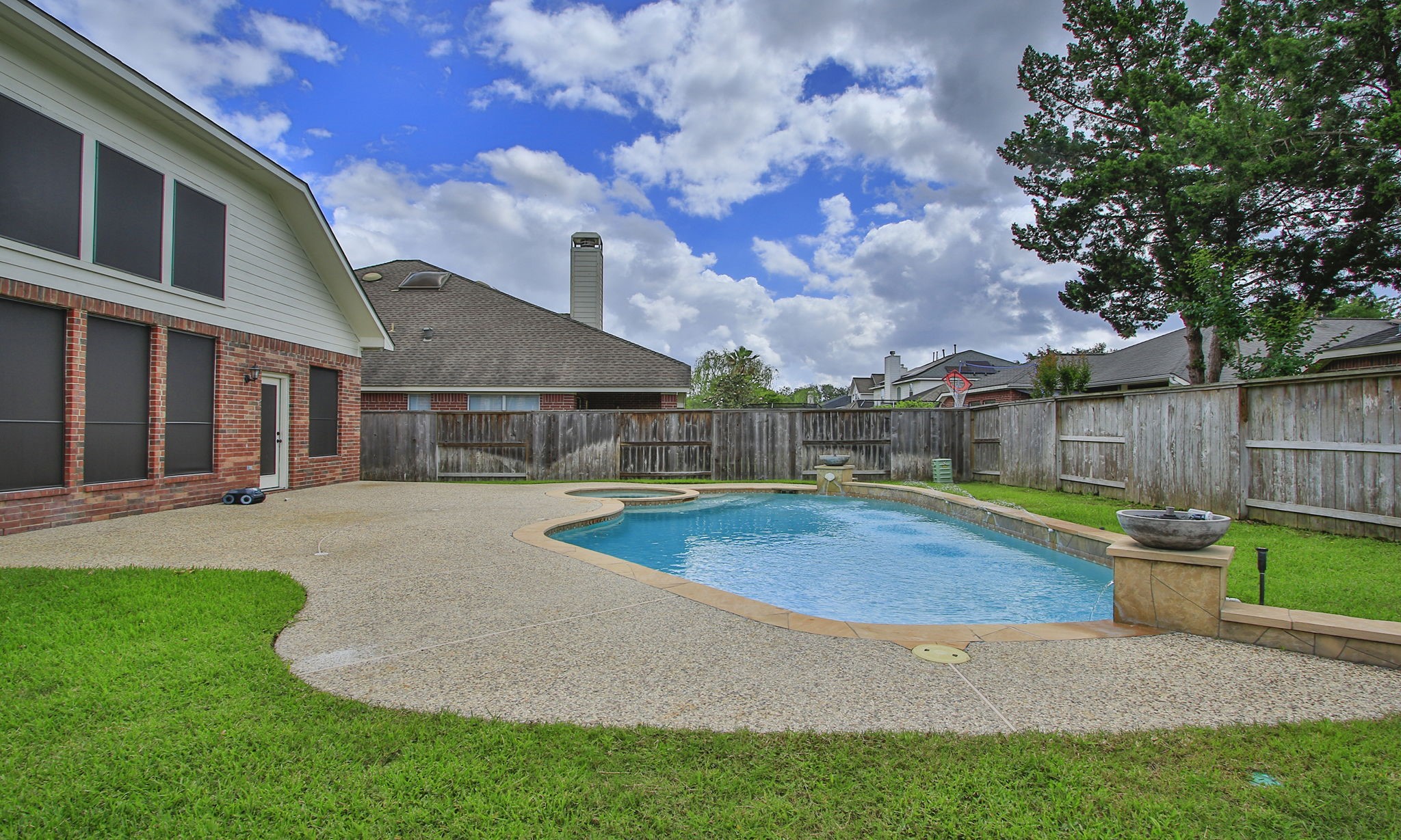 1210 Berwick Manor Court Spring, TX 77379 - Photo 8 of 50 a view of outdoor space yard and patio