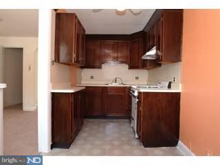 1353 Farrington Road Philadelphia, PA 19151 - Photo 4 of 6 Gallery Image 4