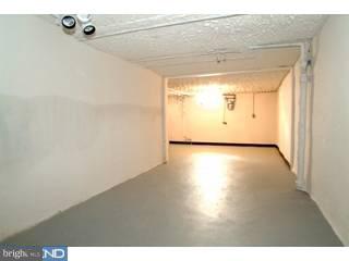 1353 Farrington Road Philadelphia, PA 19151 - Photo 5 of 6 Gallery Image 5