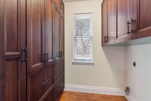 $899,000 | 8916 Pepper Rock Drive, Austin, TX 78717