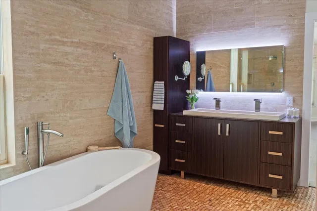 $899,000 | 8916 Pepper Rock Drive, Austin, TX 78717